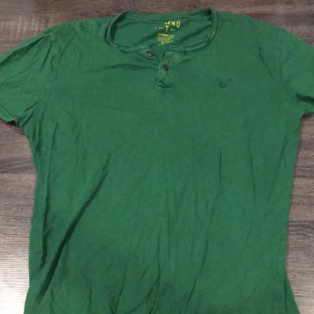 American Eagle Classic Fit Green Shirt
